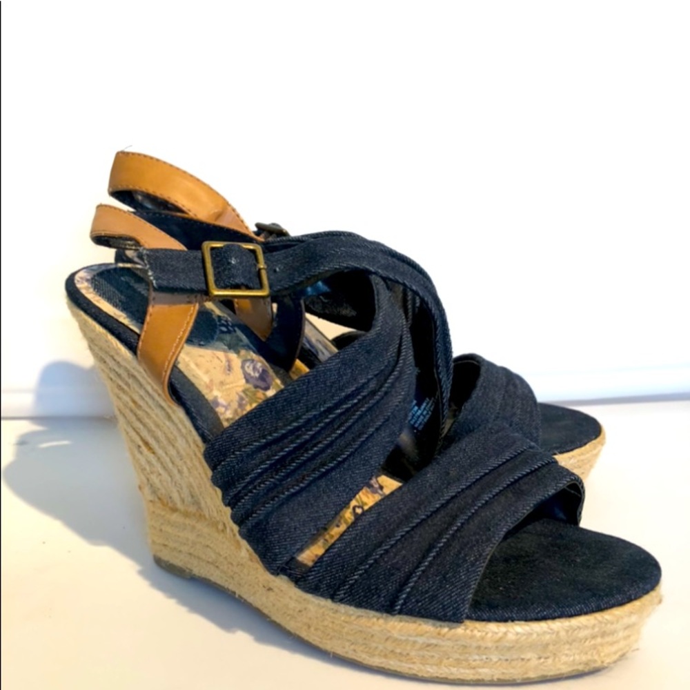 Melrose Ave denim wedge sandals used size 9